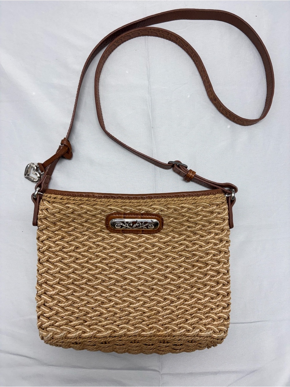Brighton Tan Braided Woven Straw Crossbody Messenger Purse W Charm